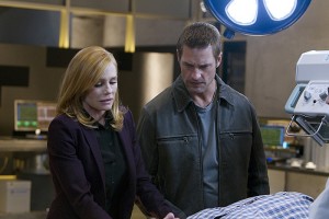 Gabriel (Josh Holloway) learns of an artificial intelligence killing scientists in INTELLIGENCE | © 2014 Monty Brinton/CBS