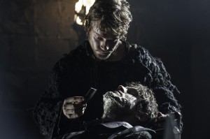 Alfie Allen, Iwan Rheon in GAME OF THRONES - Season 4 - "The Lion and the Rose" | ©2014 HBO/Helen Sloan