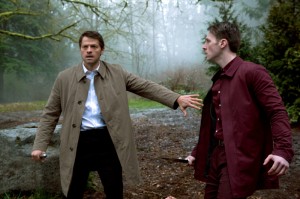 Misha Collins and Malcolm Master in SUPERNATURAL - Season 9 - "King of the Damned" | ©2014 The CW/Jack Rowand