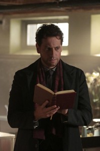 Ioan Gruffudd as Dr. Henry Morgan in FOREVER - Season 1 - "The Frustrating Thing About Psychopaths" | ©2014 ABC/Giovanni Rufino Ioan Gruffudd as Dr. Henry Morgan in FOREVER - Season 1 - "The Frustrating Thing About Psychopaths" | ©2014 ABC/Giovanni Rufino