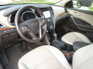 Tons of space in the 2014 Hyundai Santa Fe Limited is one tough car | ©2014 Assignment X Tons of space in the 2014 Hyundai Santa Fe Limited is one tough car | ©2014 Assignment X