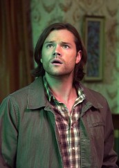 Jared Padalecki stars as Sam in SUPERNATURAL Theres no Place like Home | © 2015 Katie Yu/The CW