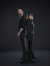 Brett Dalton and Chloe Bennet star in MARVEL'S AGENTS OF SHIELD with upcoming co-star Edward James Olmos | © 2015 ABC/Florian Schneider