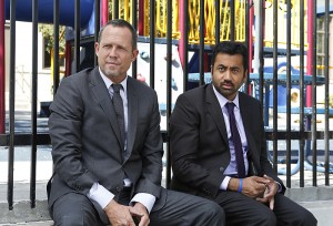 Dean Winters stars as Detective Russ Agnew and Kal Penn as Detective Fontanelle White in the new CBS series BATTLE CREEK | © 2015 Sonja Flemming/CBS