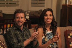 Michaela Conlin as Angela and TJ Thyne as Hodgins in Season 10 of BONES | © 2015 Patrick McElhenney/FOX