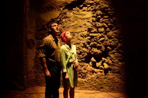 Jason Isaacs stars as Peter Connelly and Alison Sudol stars as Emma Wilson in DIG | © 2015 Ronen Akerman/USA Network