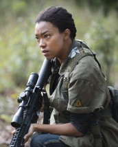 Sonequa Martin-Green as Sasha in THE WALKING DEAD | © 2015 Gene Page/AMC