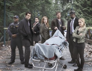 Page Kennedy, Kristoffer Polaha, Thomas Dekker, Genevieve Angelson, Rainn Wilson, Dennis Haysbert and Beatrice Rosen in BACKSTROM - Season 1 | ©2015 Fox/Frank Ockenfels