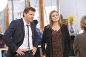 Brennan (Emily Deschanel) and Booth (David Boreanaz) question a yoga instructor in BONES | © 2015 Patrick McElhenney/FOX