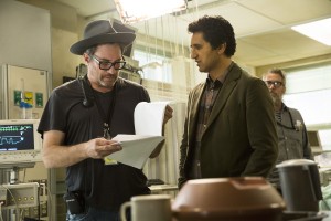Cliff Curtis as Travis and director/executive producer Adam Davidson on the set of FEAR THE WALKING DEAD | © 2015 Justin Lubin/AMC