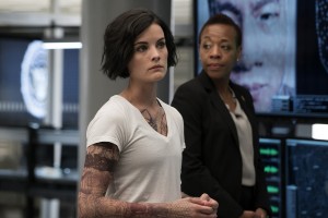 Jaimie Alexander and Marianne Jean-Baptiste in BLINDSPOT - Season 1 - "A Stray Howl" | ©2015 NBC/Virginia Sherwood