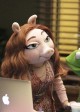 Denise and Kermit the Frog in THE MUPPETS - Season 1 | ©2015 ABC/Andrea McCallin