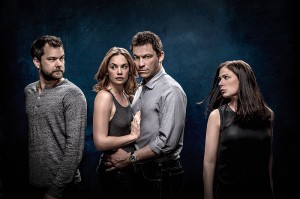 Joshua Jackson as Cole, Ruth Wilson as Alison, Dominic West as Noah and Maura Tierney as Helen in THE AFFAIR - Season 2 | ©2015 Showtime/Steven Lippman