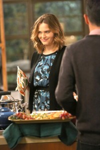 Emily Deschanel in BONES - Season 11 - "High Treason in the Holiday Season" | © 2015 Patrick McElhenney/FOX