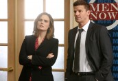 Emily Deschanel and David Boreanaz in BONES "The Murder of the Meninist" | ©2016 Fox/Patrick McElhenney
