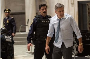 George Clooney stars in MONEY MONSTER | © 2016 Sony/Tristar