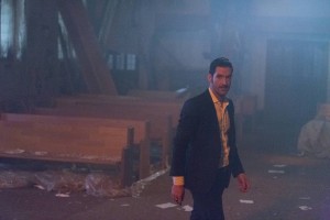 Tom Ellis in LUCIFER - Season 2 - "Weaponizer" | ©2016 Fox/Michael Courtney