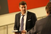 avid Boreanaz in BONES "The Stiff In The Cliff" | © 2017 Patrick McElhenney/FOX