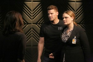 David Boreanaz and Emily Deschael in BONES - THE FINAL CHAPTER - Season 12 - "The End in the End" | ©2017 Fox/ Patrick McElhenney