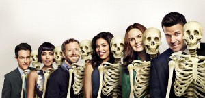 The cast of BONES in the final season | © 2017 Fox
