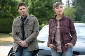 Kim Rhodes as Jody Mills and Jensen Ackles as Dean in SUPERNATURAL - Season 13 - "Patience" | © 2017 The CW Network, LLC. All Rights Reserved/Bettina Strauss