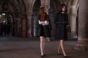 Sophie Skelton is Brianna Randall and Caitriona Balfe is Claire Randall Fraser in OUTLANDER - Season 3 | ©2017 Starz