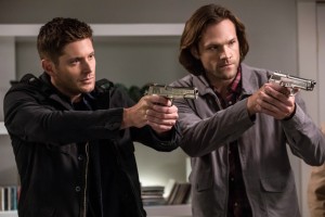 Jared Padelicki and Jensen Ackles in SUPERNATURAL The Big Empty | © 2018 Jack Rowand/The CW