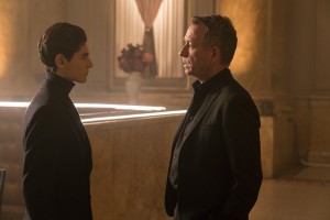 David Mazouz and Sean Pertwee in GOTHAM - Season 4 - "A Dark Knight: Reunion"| ©2018 Fox/David Giesbrecht