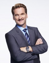 Pete Gardner as Darryl in CRAZY EX-GIRLFRIEND|©2015 The CW Network, LLC. /Smallz & Raskind