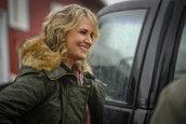 Samantha Smith as Mary Winchester in SUPERNATURAL - Season 14 - "Damaged Goods"| © 2018 The CW Network, LLC/Diyah Pera