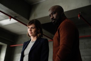 Katja Herbers as Kristen Bouchard and Mike Colter as David Acosta IN EVIL - SEASON 1 | ©2019 CBS /Elizabeth Fisher