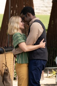 Kristin Bell as Eleanor and William Jackson Harper as Chidi in THE GOOD PLACE - Season 4 - "Patty" | ©2019 NBC/Colleen Hayes