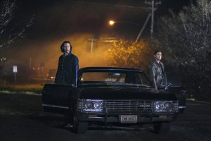 Jared Padalecki as Sam and Jensen Ackles as Dean in SUPERNATURAL - Season 15 - "The Heroes' Journey" | ©2020 The CW Network, LLC. All Rights Reserved/Bettina Strauss