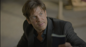 Christian Kane in ALMOST PARADISE - Season 1 | ©2020 Electric Entertainment/WGN America