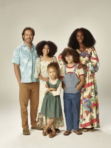 Paul Gosselaar as Paul Johnson, Arica Himmel as Bow Johnson, Mykal-Michelle Harris as Santamonica Johnson, Ethan William Childress as Johan Johnson, and Tika Sumpter as Alicia Johnson in MIXED-ISH - Season 1| ©2020 ABC/Brian Bowen Smith