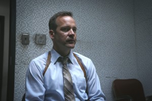 Peter Sarsgaard as Det. David Russell in INTERROGATION - Season 1- "Eric Fisher" | ©2019 CBS Interactive/Ursula Coyote