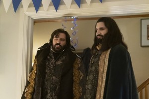 Matt Berry as Laszlo, Kayvan Novak as Nandor in WHAT WE DO IN SHADOWS - Season 2 - "Brain Scramblies" | ©2020 FX/Russ Martin