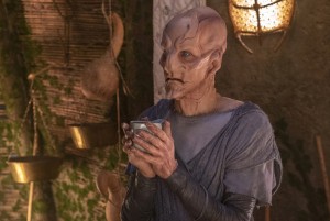 Doug Jones as Lieutenant Sar in STAR TREK: DISCOVERY - Season 2 - "The Sound of Thunder" | ©2018 CBS Interactive/Michael Gibson