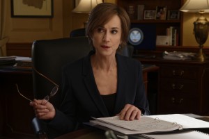 Holly Hunter as Sally Yates in THE COMEY RULE | ©2020 CBS Television Studios/SHOWTIME/Ben Mark Holzberg