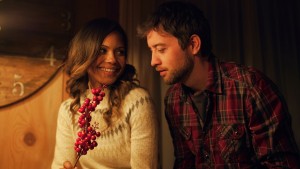 Jennifer Freeman and Johnny Pacar in the ION Television Holiday movie BEAUS OF HOLLY | ©2020 ION Television