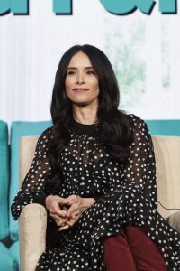 Abigail Spencer at the NBCUniversal Press Tour 2024 for EXTENDED FAMILY - Season 1 | ©2024 NBCUniversal / Todd Williamson