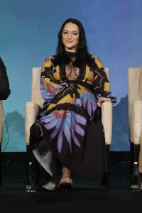 Sara Tomko in Pasadena, Calif. on February 14, 2024 At the RESIDENT ALIEN - Season 3 Panel | ©2024 NBCUniversal